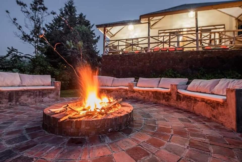 Gorilla Safari Lodge Rubuguli Екстер'єр фото